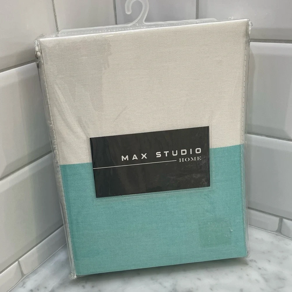 Max Studio Shower Curtain. NWT. 72x72”.